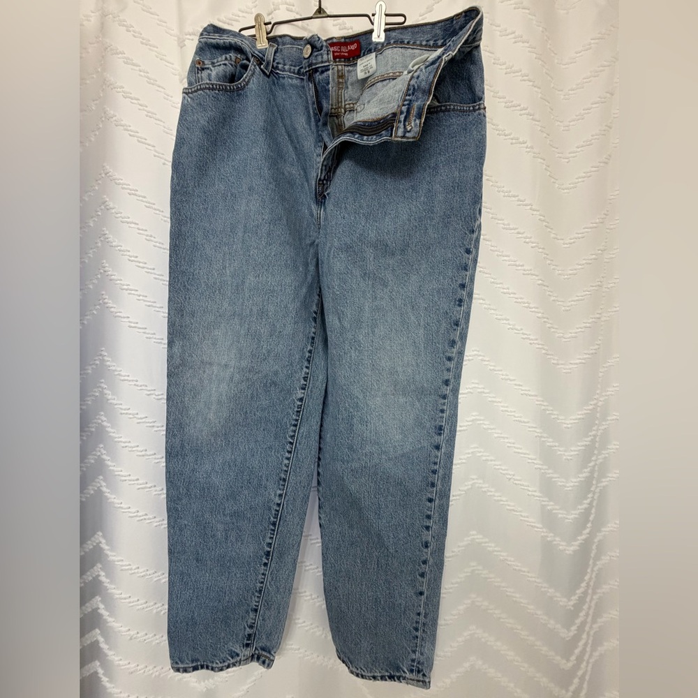 Levi's Light Blue Relaxed Fit 550 Jeans